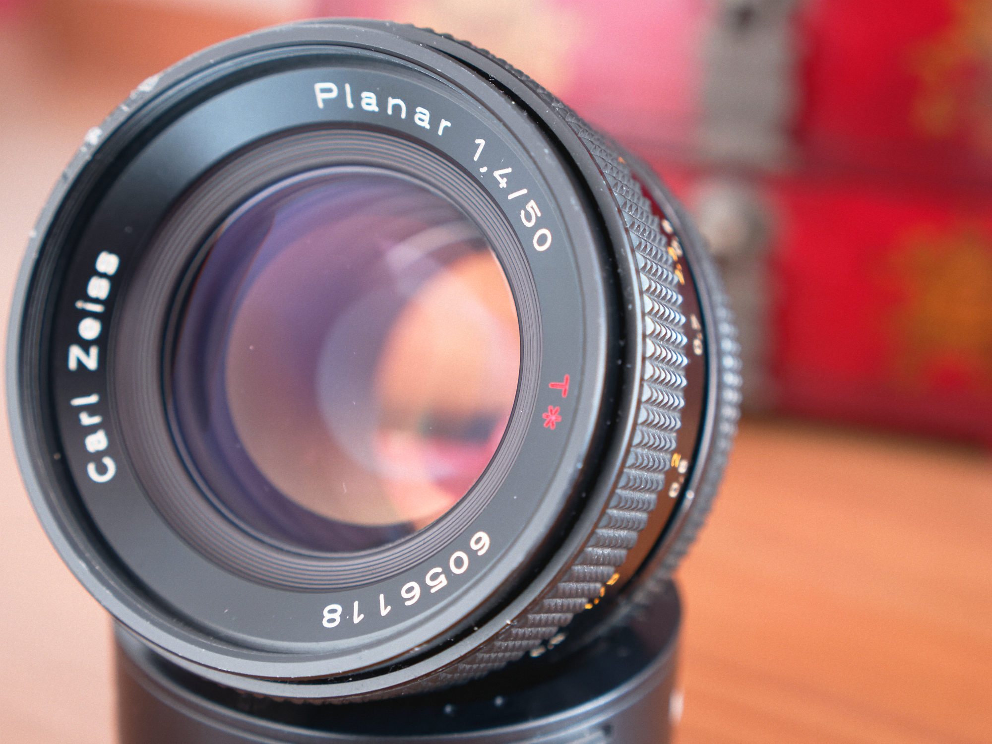 Objetivo Carl Zeiss Planar 50mm f/1.4 vintage, parte del proceso de trabajo fotográfico de Luis Miguel Fernández